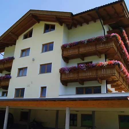 Vakantieboerderij Stoanerhof Uderns